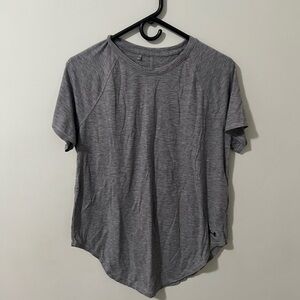 Under Armour Heathered Gray Tee